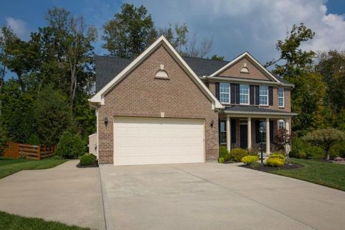 9049 Philly Ct, Hamilton, KY 41091-8757