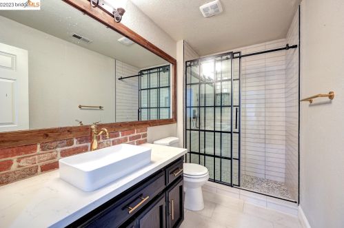 1579 Jasmine Cir, Oakley, CA 94561-2652
