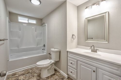 308 Stadium Rd, Madera CA  93637-5354 exterior