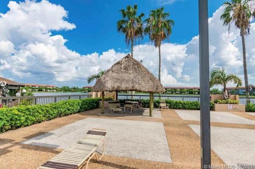 13455 16th Ct, Hollywood FL  33027-1878 exterior