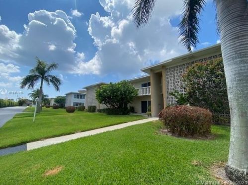 320 North Blvd, Boynton Beach, FL 33435-7104