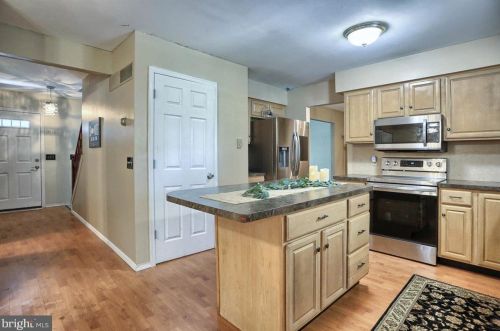 564 Blanchester Rd, Harrisburg PA 17112-2264 exterior