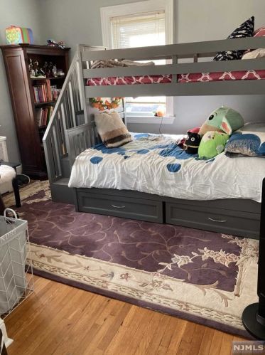 107 Cambridge Ave, Englewood NJ  07631-1707 exterior