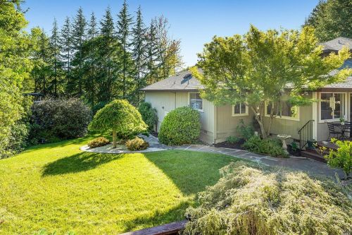 5680 Eagle Rock Ct, Santa Rosa, CA 95409-5600