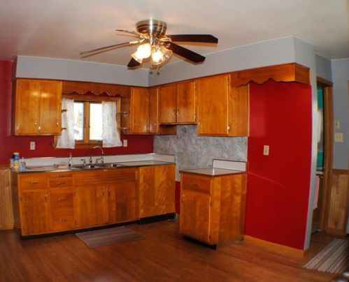 3355 Pike St, Herminie, PA 15637-1461