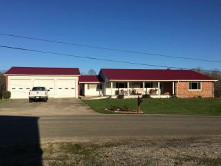 138 Electric Park Rd, Wellston, OH 45692-9556