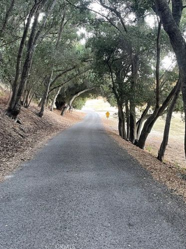 325 Los Robles Rd, Templeton, CA 93465-9090