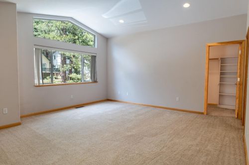 1681 Tionontati St, South Lake Tahoe CA  96150-4902 exterior