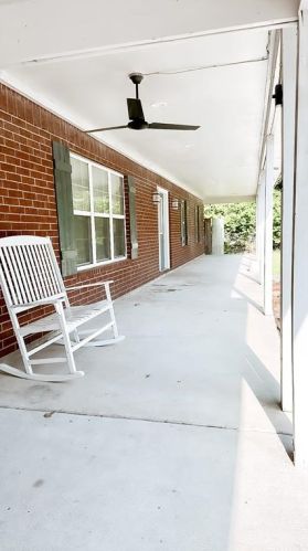 1503 Briar Cliff St, Conroe TX  77385-9744 exterior