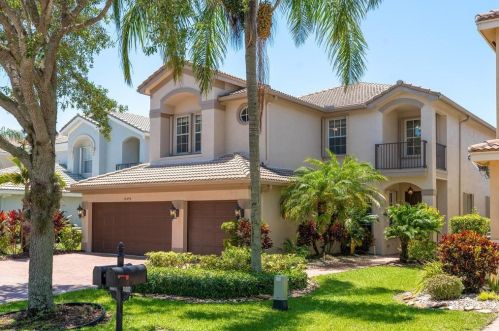 10595 Hilltop Meadow Pt, Boynton Beach, FL 33473-4837