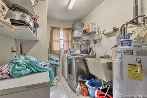 2810 Needle Palm Dr, Edgewater FL  32141-5723 exterior