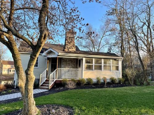 2301 State Route 207, Rock Tavern, NY 12575-5352