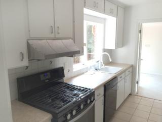 2926 Kanawha St, Washington DC  20015-1212 exterior