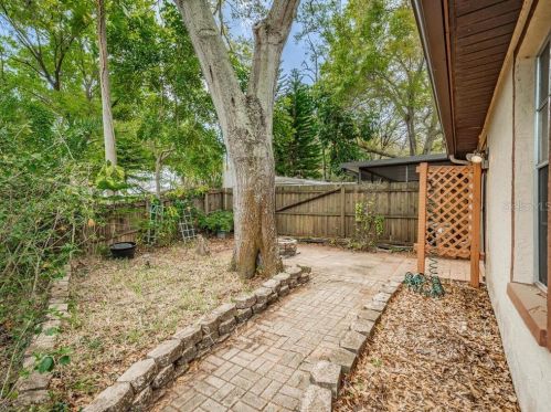3731 Cheltenham Dr, Palm Harbor FL  34684-4512 exterior