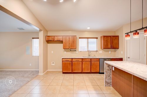 8815 Pioneer St, Tolleson AZ  85353-8622 exterior