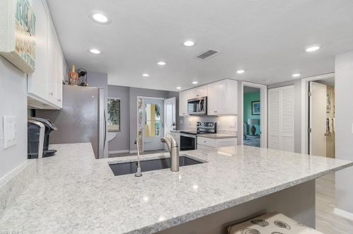 4263 Bay Beach Ln, Fort Myers Beach, FL 33931-4936