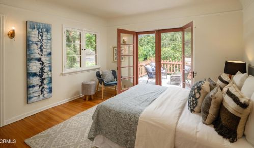 1765 Homewood Dr, Altadena CA  91001-2750 exterior