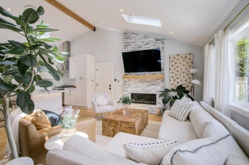 188 Ramona Ave, Pacifica CA  94044-3044 exterior