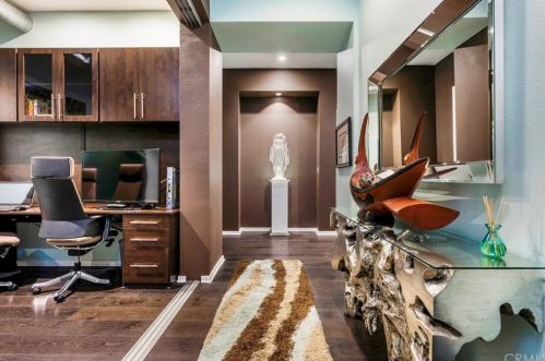 133 The Promenade, Long Beach, CA 90802-4726