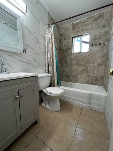 2358 El Segundo Blvd, Compton CA  90222-2202 exterior