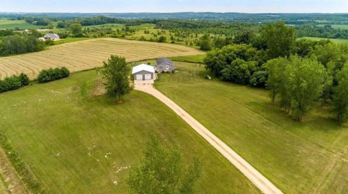 1085 290th St, Glenwood City, WI 54013-7115