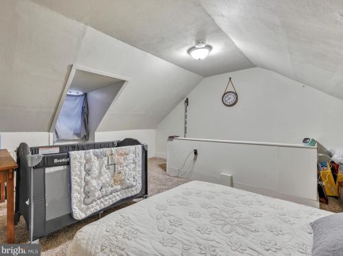 829 5 St, Lancaster PA  17603-5026 exterior