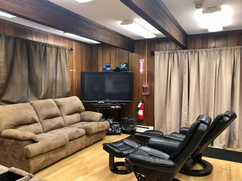 921 Hawkins Ave, Lake Grove NY 11755-1627 exterior