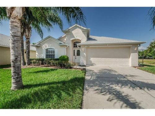 2226 Indian Key Dr, Tarpon Springs, FL 34691-7808