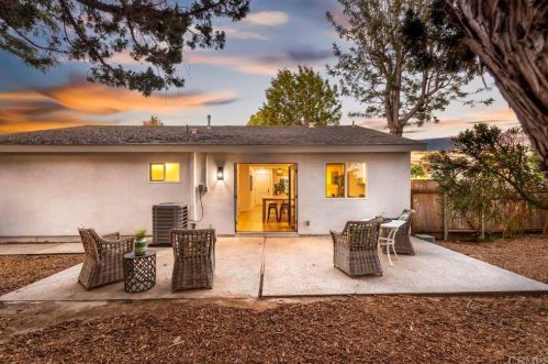 2079 Park Dale Ln, Encinitas CA  92024-4325 exterior