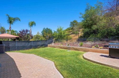 1163 Crystal Cv, San Diego CA 92154-5826 exterior