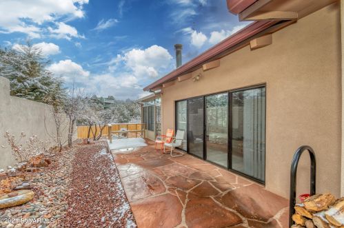 120 Grasshopper Ln, Sedona AZ  86336-4521 exterior