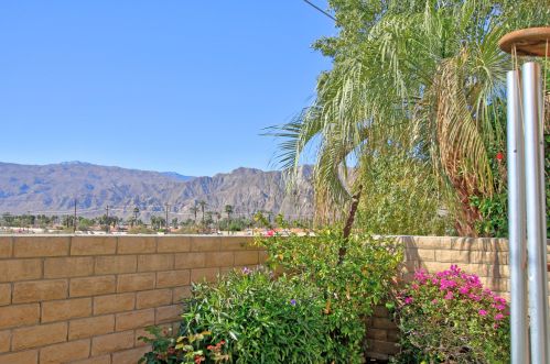 78625 Saguaro Rd, La Quinta CA  92253-2466 exterior