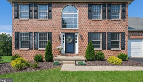 4811 Fox Ln, Collegeville, PA 19473-2089