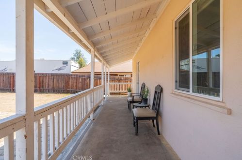 32677 Mesa Dr, Lake Elsinore CA  92530-4648 exterior