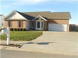440 Piney Dr, Clarksville, TN 37042-6191