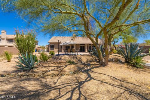 4669 Palo Brea Ln, Cave Creek AZ  85331-5822 exterior