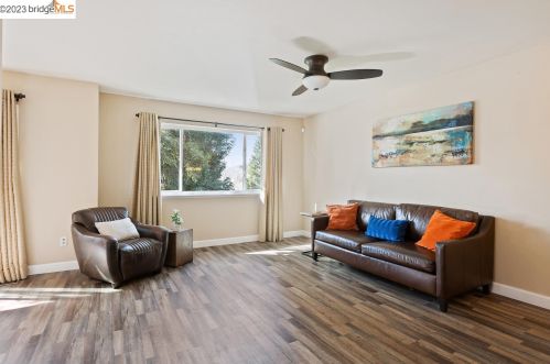 161 Holiday Hills Dr, Pacheco CA  94553-4211 exterior