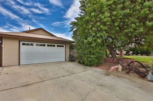 11102 El Arco Dr, Whittier, CA 90604-3333