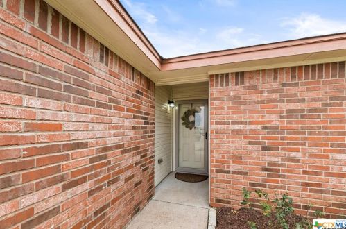 813 Samuel Dr, Morgans Point, TX 76513-4339