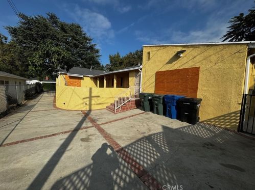 2528 Catherine Rd, Altadena CA  91001-2305 exterior