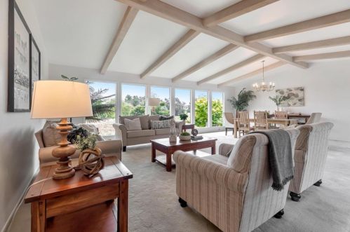 231 Donald Dr, Hollister CA  95023-6361 exterior