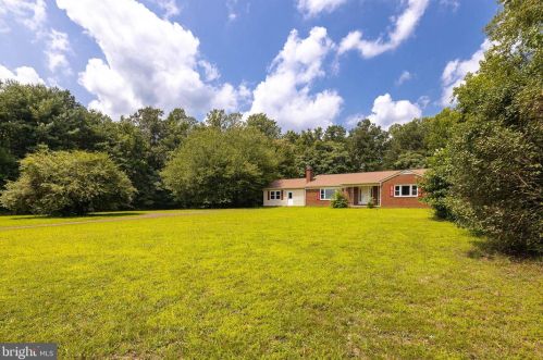 10103 Dahlgren Rd, Owens, VA 22485-3704