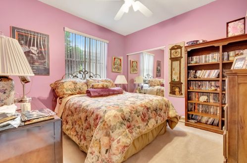 10549 Royal Caribbean Cir, Boynton Beach FL  33437-4285 exterior