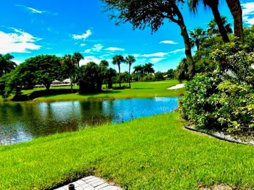 7568 Glendevon Ln, Delray Beach FL  33446-2803 exterior