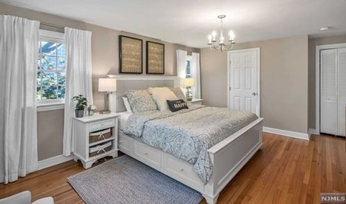 139 Grant St, Ridgewood NJ  07450-4008 exterior