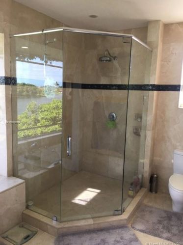 760 80th St, Hialeah FL  33014-4132 exterior