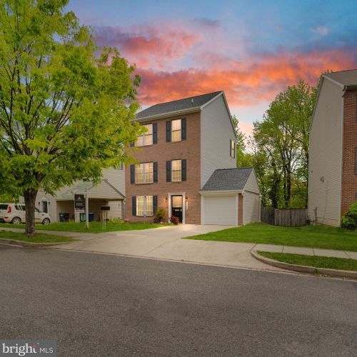 3204 Buena Vista Ter, Washington, DC 20020-1805