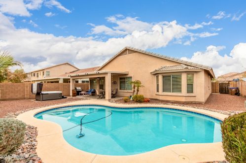 45183 Rhea Rd, Maricopa AZ  85139-9153 exterior