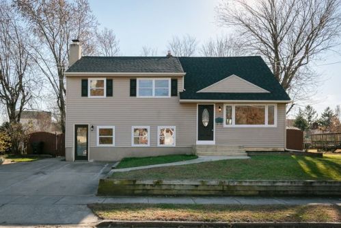 21 Rondon Ave, Berlin Boro, NJ 08009-1522