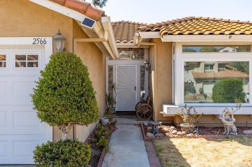 2566 Sawgrass St, El Cajon, CA 92019-4549